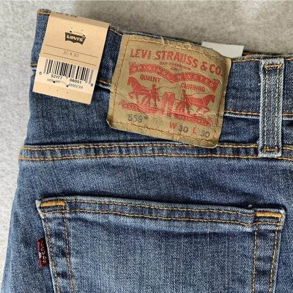NWT Levi's 559 Jeans 30 x 30 Relaxed Straight Leg Stretch - Picture 16 of 16